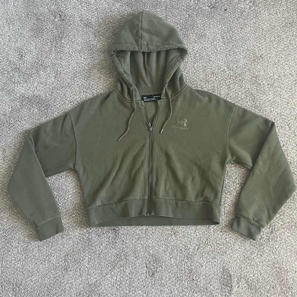 SOLD UnderArmour women’s zip up hoodie size medium